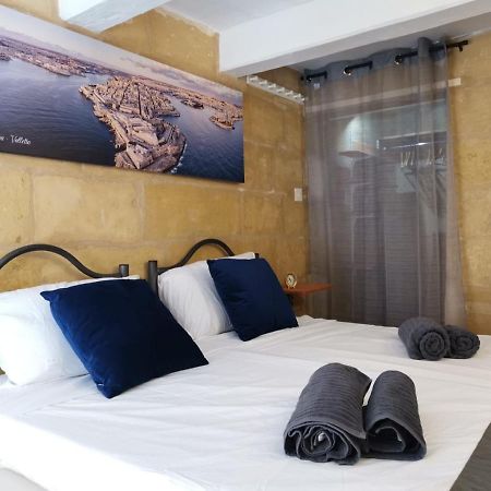 Cozy Loft In The Heart Of วัลเลตตา ภายนอก รูปภาพ