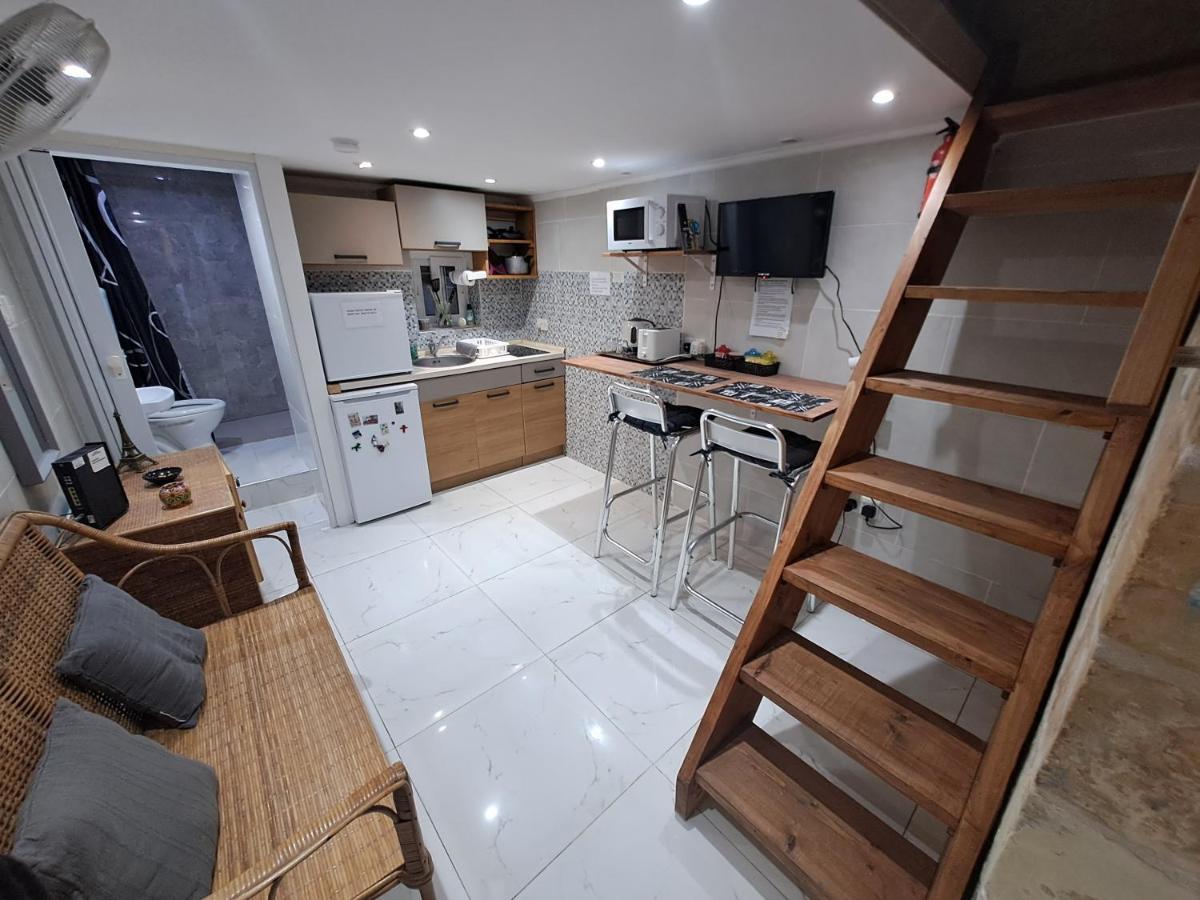Cozy Loft In The Heart Of วัลเลตตา ภายนอก รูปภาพ